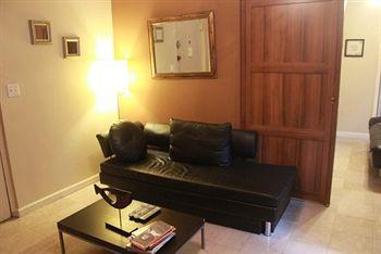 Serene Homes E25 New York Esterno foto