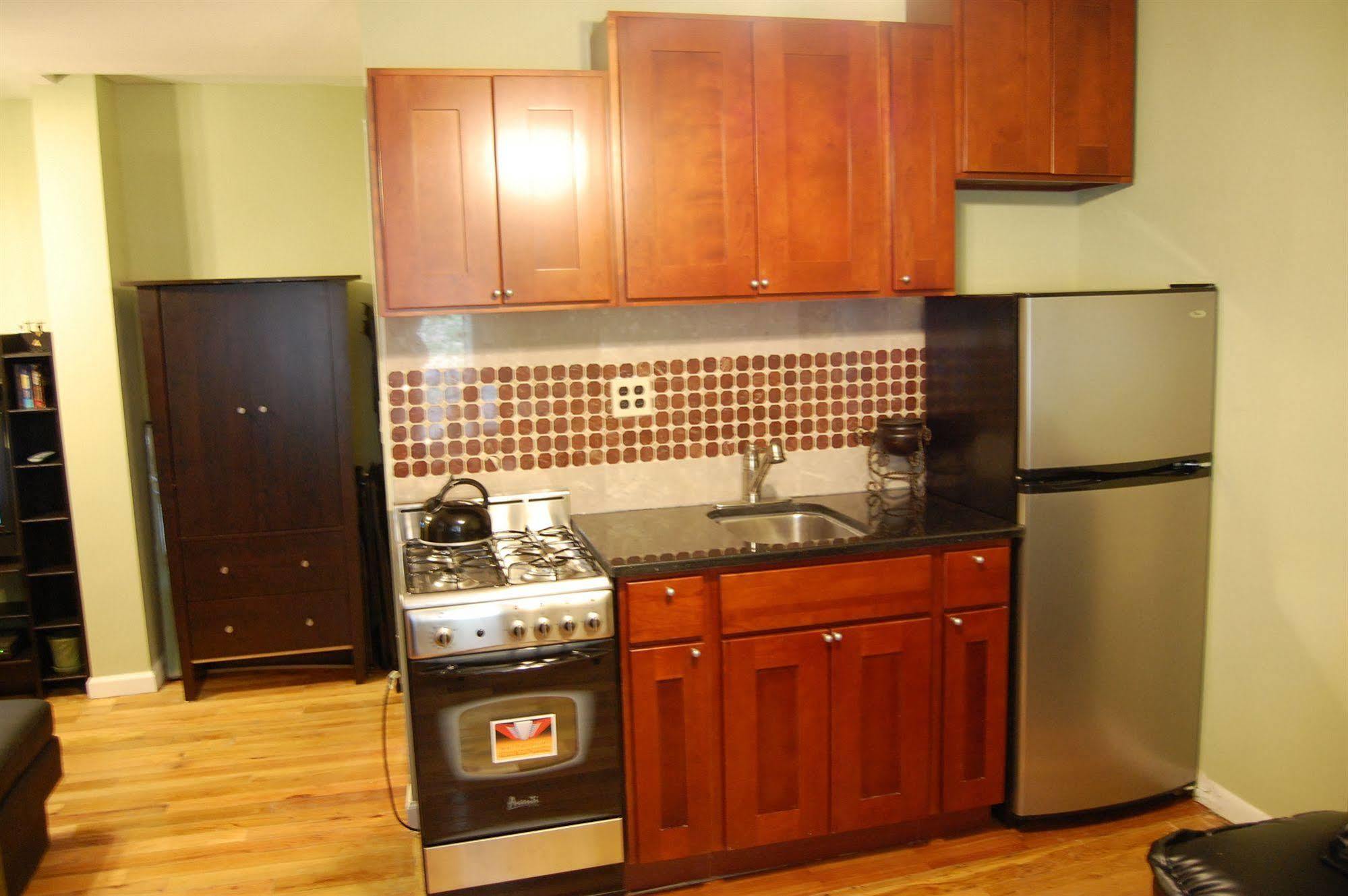 Serene Homes E25 New York Esterno foto